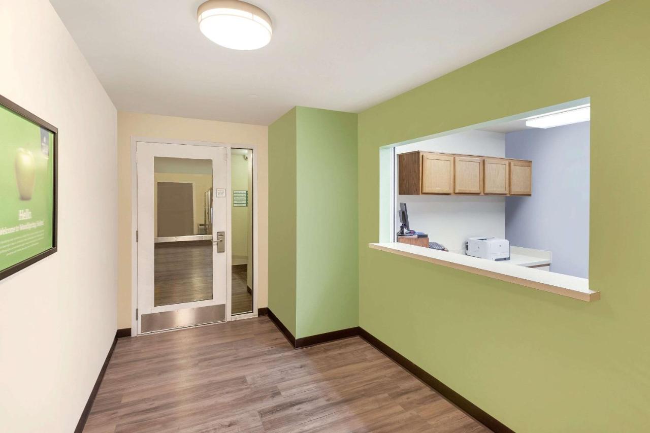 Woodspring Suites Council Bluffs Exteriör bild
