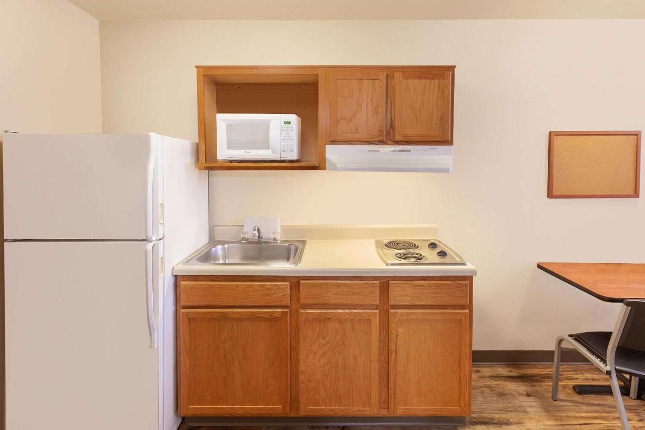 Woodspring Suites Council Bluffs Exteriör bild
