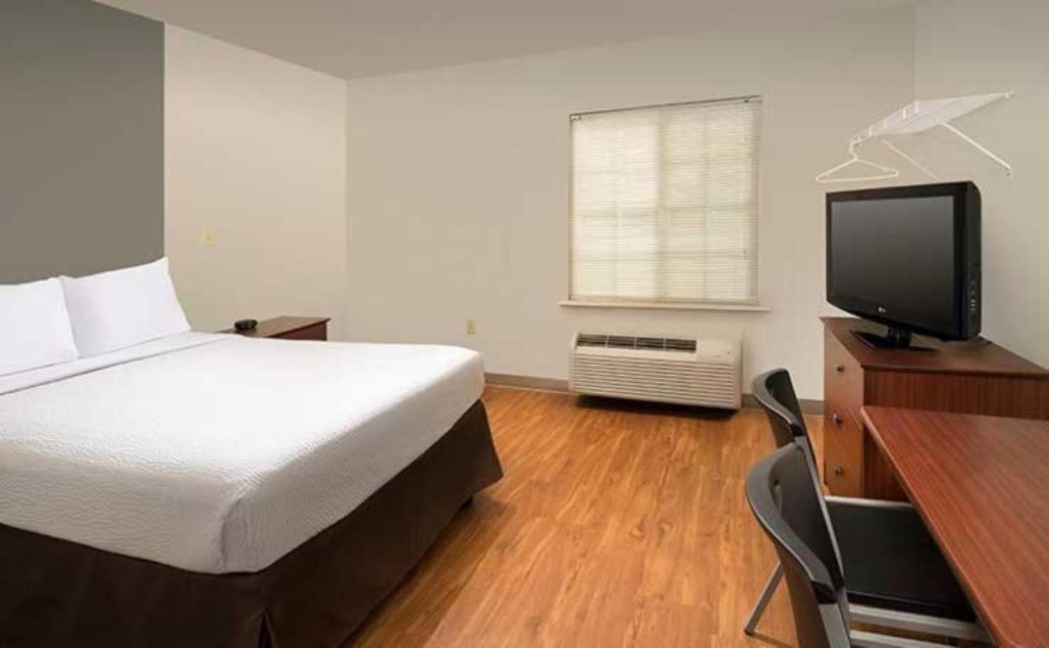 Woodspring Suites Council Bluffs Exteriör bild