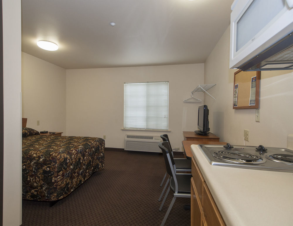 Woodspring Suites Council Bluffs Exteriör bild